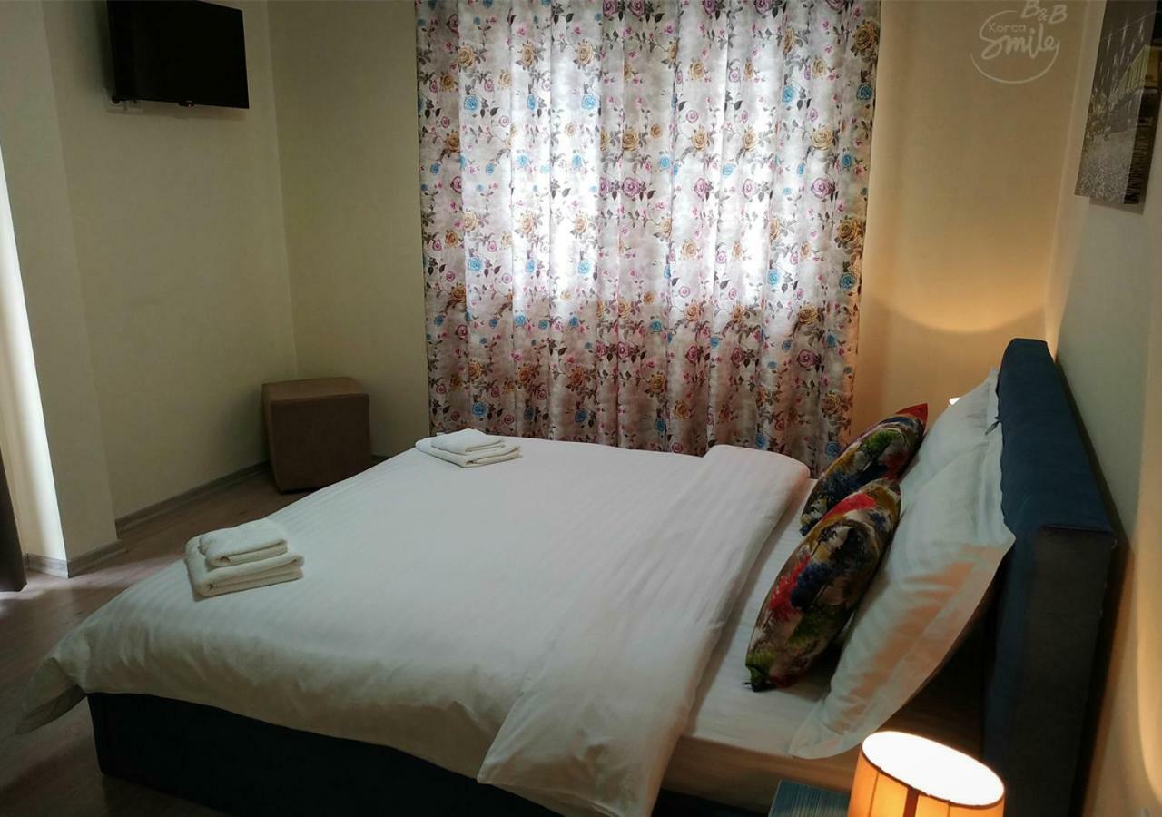 Korcasmilehotel Eksteriør bilde
